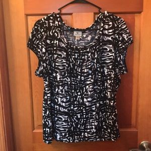 Worthington black/white shirt sleeve 1X